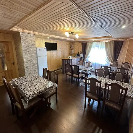 Guest house приватна Shafran 3*